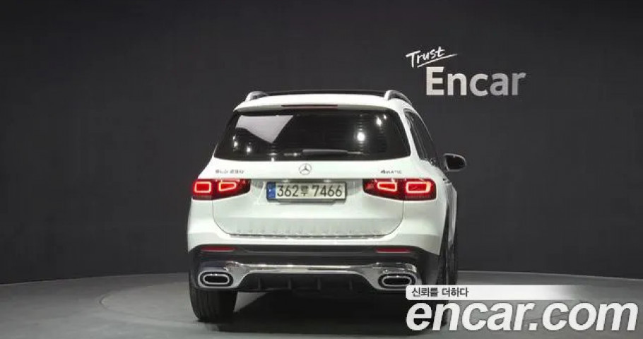 Mercedes-Benz Glb-Class 