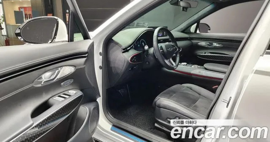 Genesis Gv70 