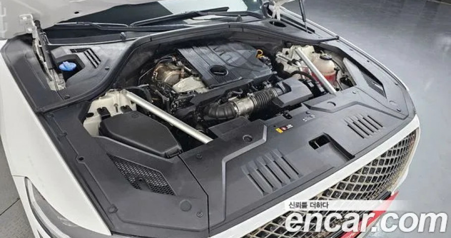 Genesis Gv70 