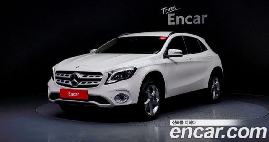 Mercedes-Benz Gla-Class 