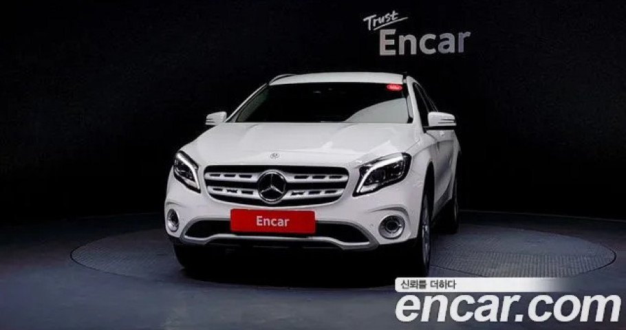 Mercedes-Benz Gla-Class 