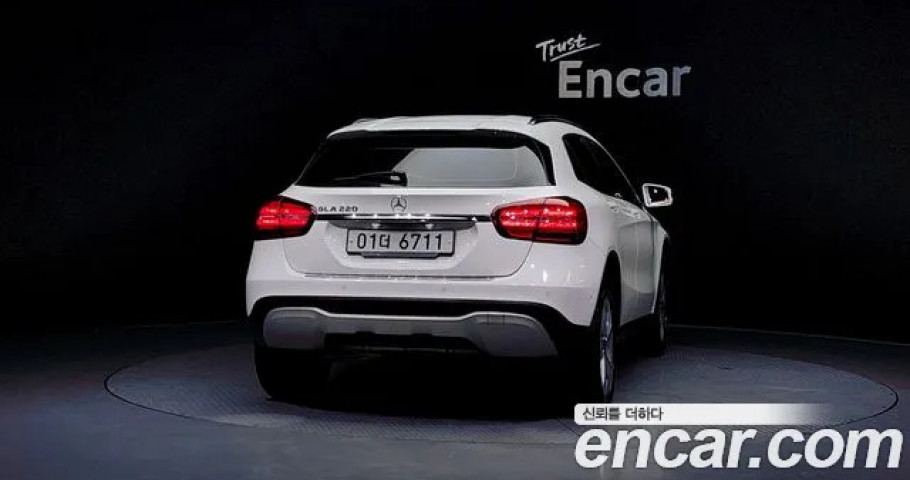 Mercedes-Benz Gla-Class 