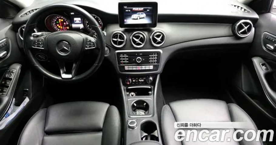 Mercedes-Benz Gla-Class 