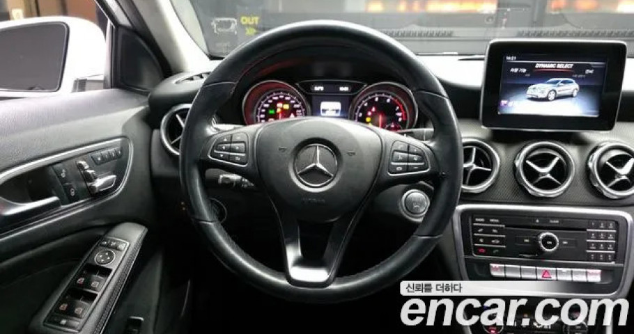 Mercedes-Benz Gla-Class 