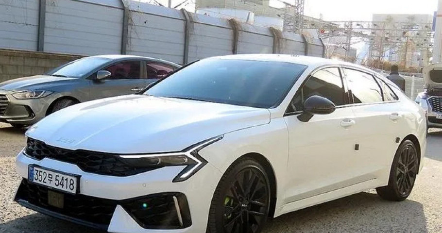 Kia K5 