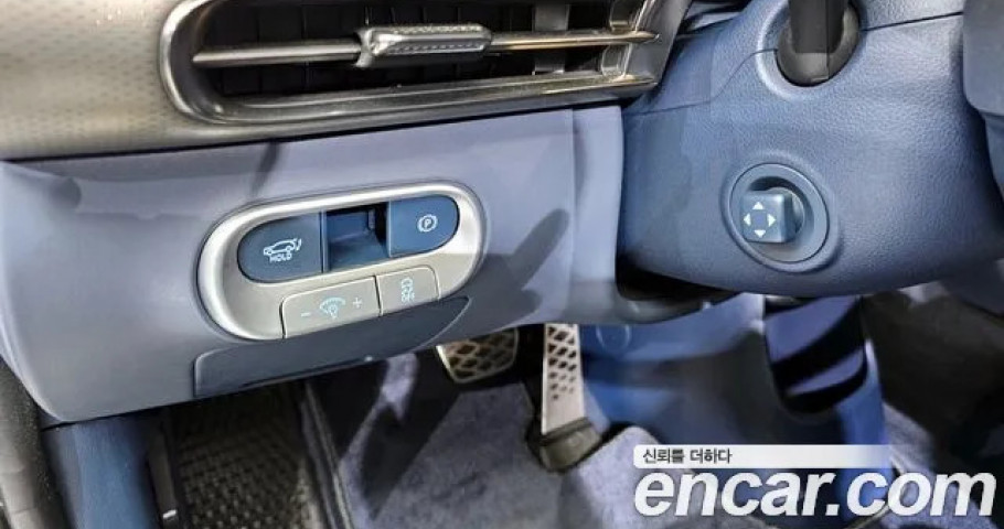 Genesis Gv60 