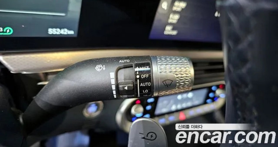 Genesis Gv60 