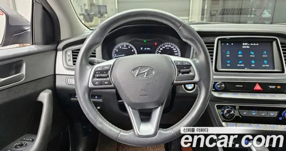 Hyundai Sonata 