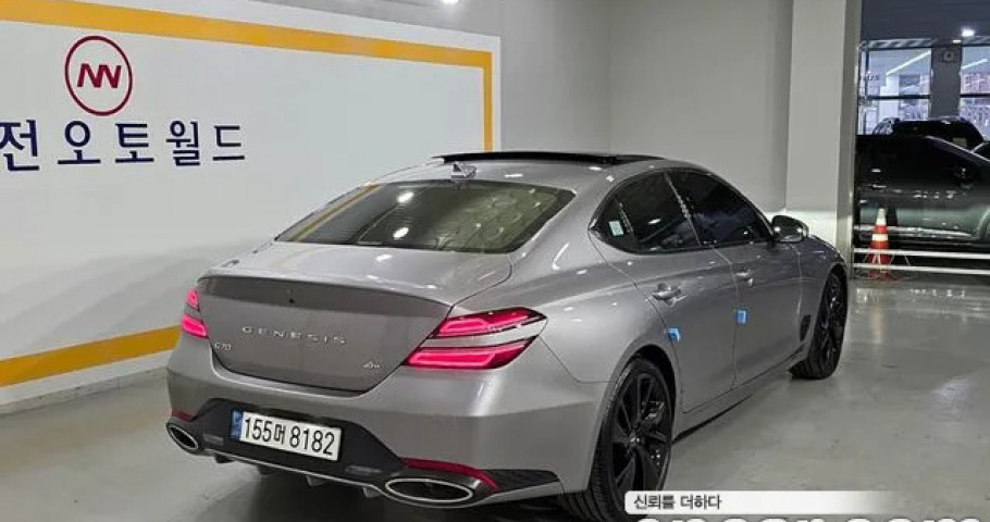 Genesis G70 