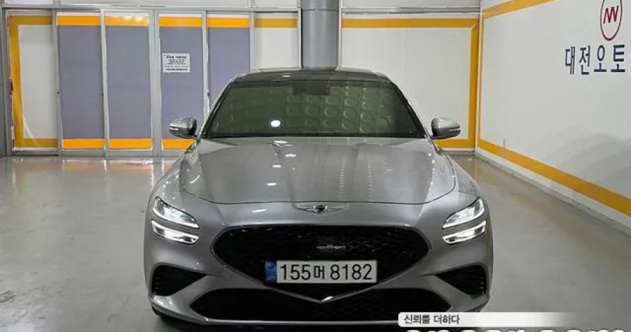 Genesis G70 