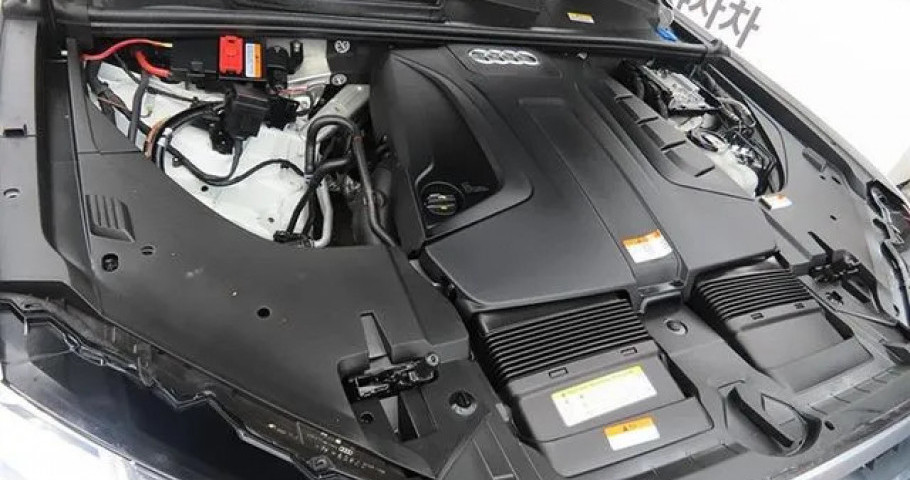 Audi Q7 