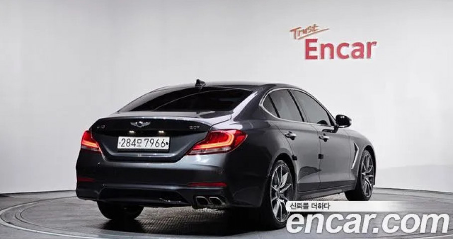 Genesis G70 