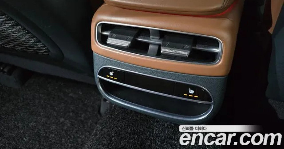 Genesis Gv70 