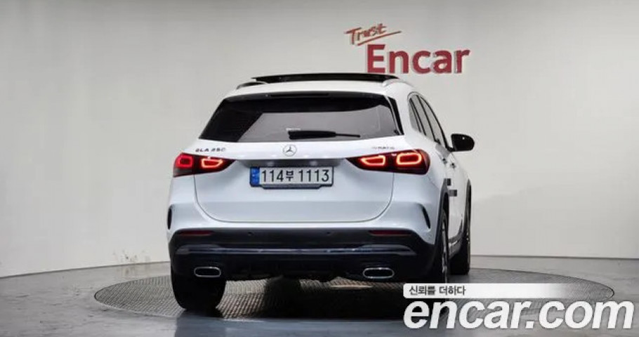 Mercedes-Benz Gla-Class 