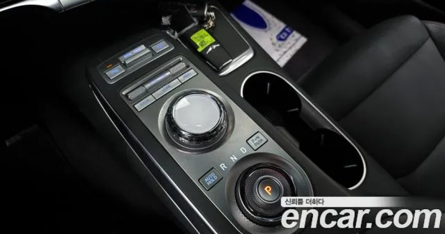 Genesis Gv70 