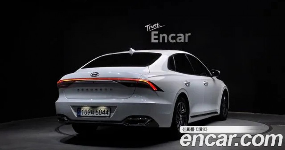 Hyundai Grandeur 