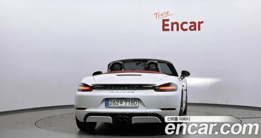 Porsche 718 