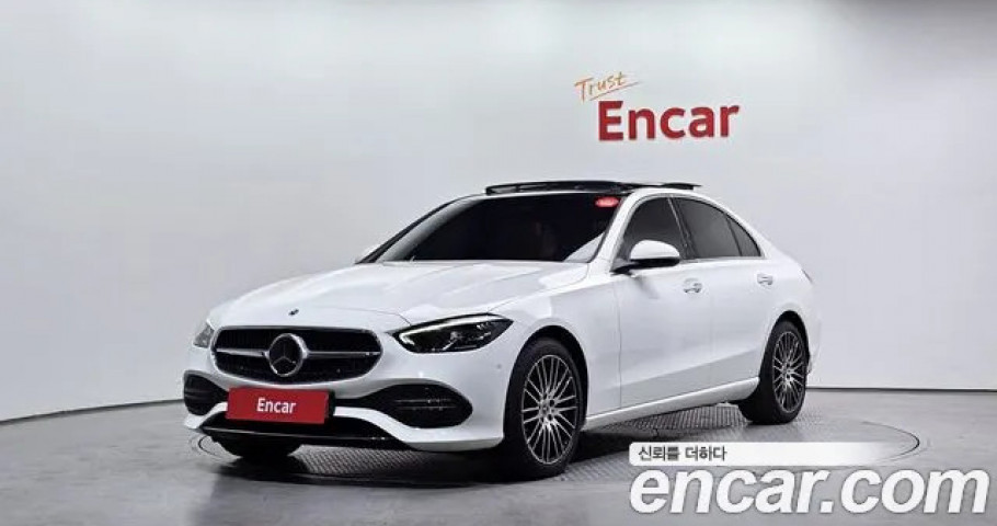 Mercedes-Benz C-Class 