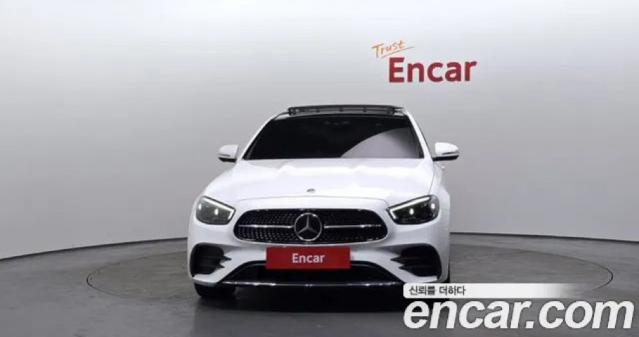 Mercedes-Benz E-Class 