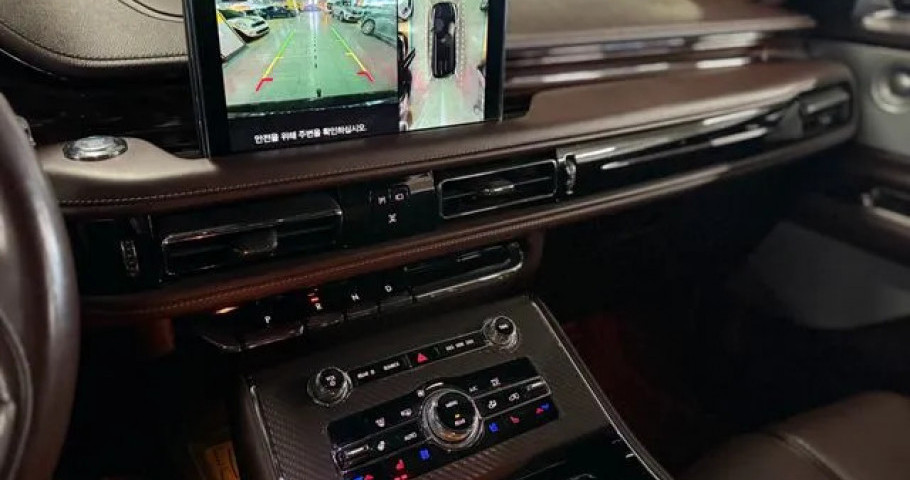 Lincoln Aviator 