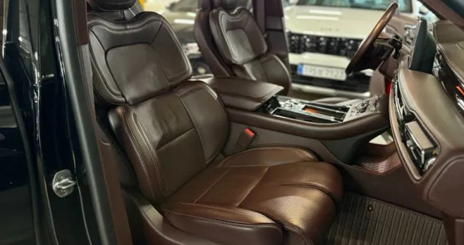 Lincoln Aviator 