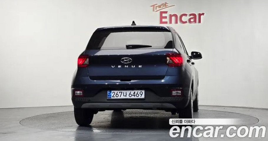 Hyundai Venue 