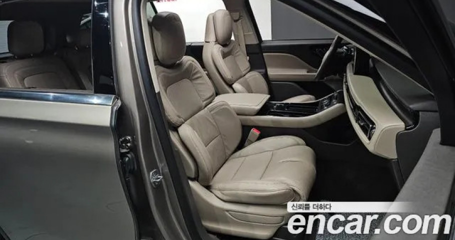 Lincoln Aviator 