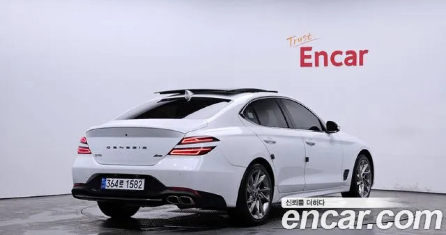 Genesis G70 