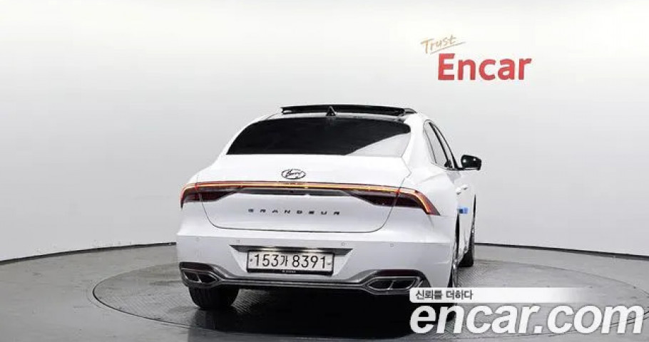 Hyundai Grandeur 
