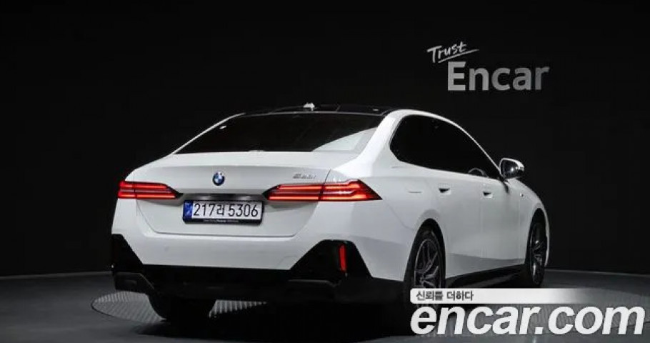 Bmw 5-Series 