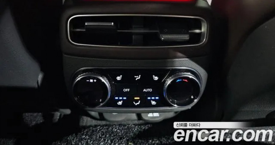 Genesis Gv70 