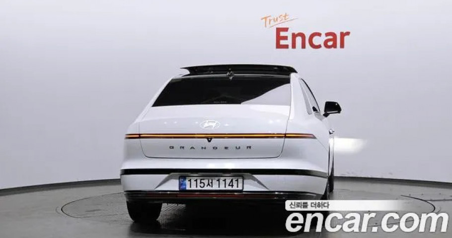 Hyundai Grandeur 