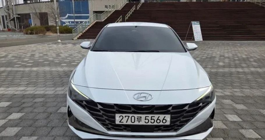 Hyundai Avante 