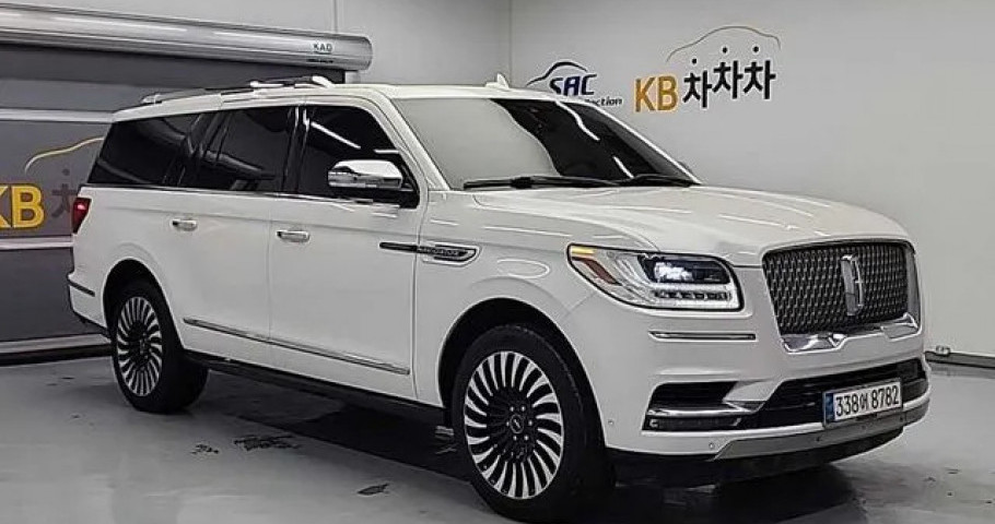 Lincoln Navigator 