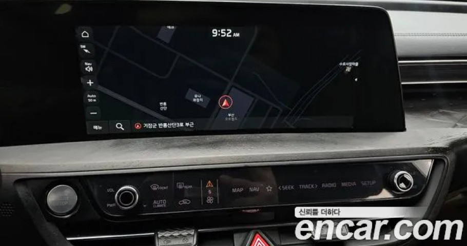 Kia K8 