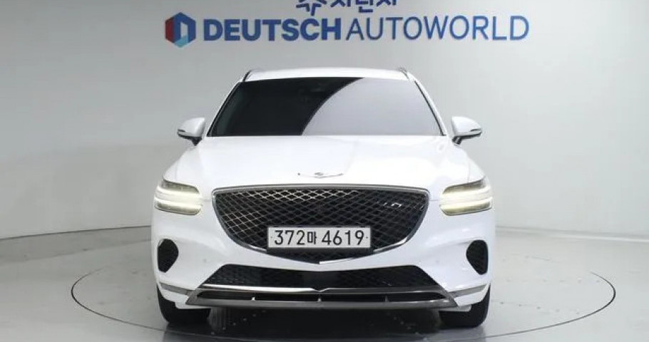 Genesis Gv70 