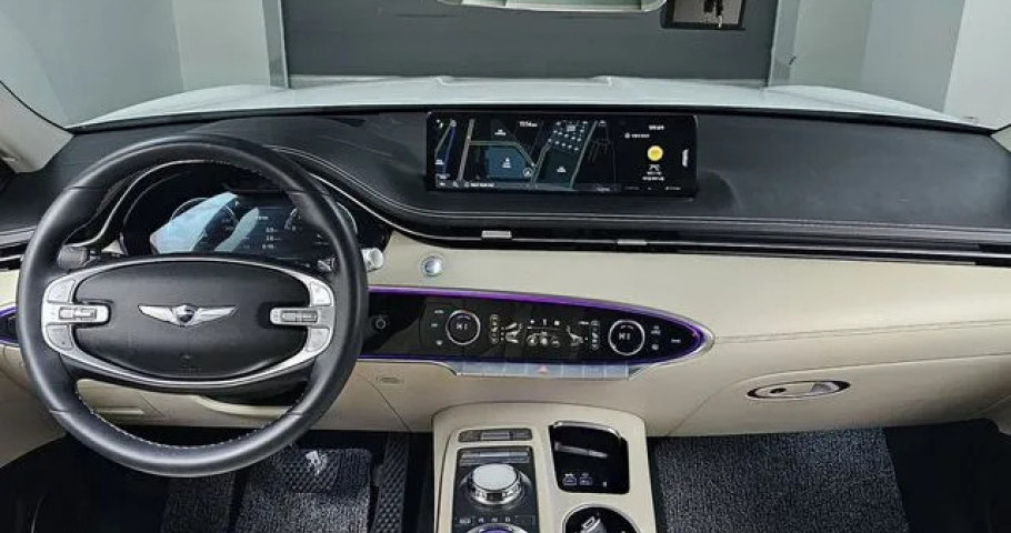 Genesis Gv70 