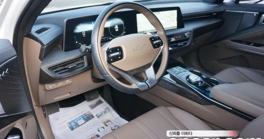 Kia K8 