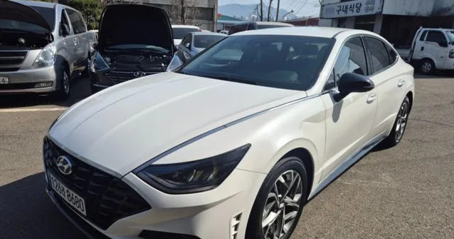 Hyundai Sonata 