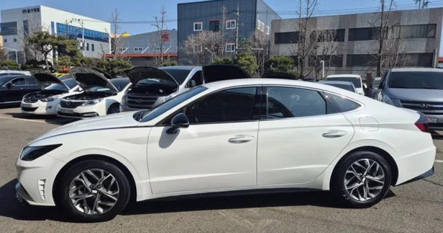 Hyundai Sonata 