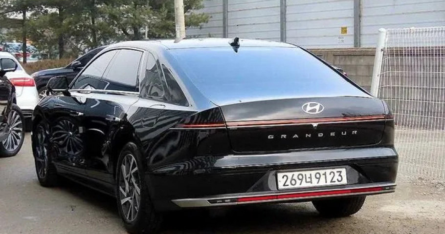 Hyundai Grandeur 