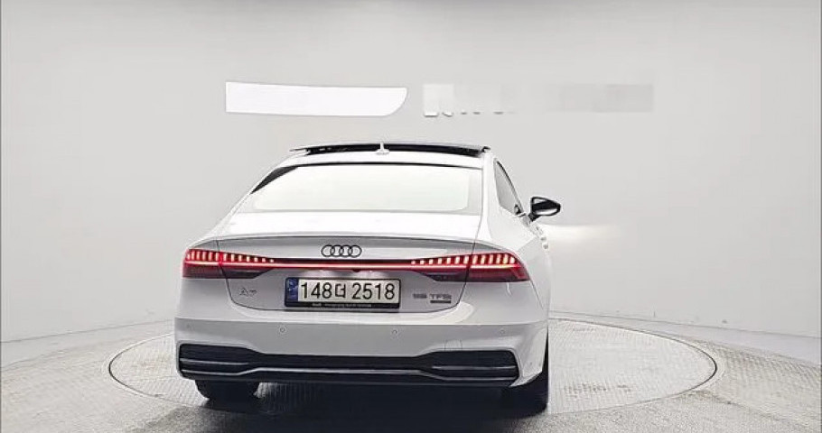 Audi A7 