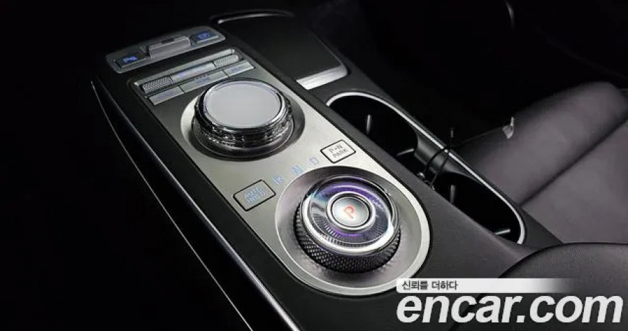 Genesis Gv70 