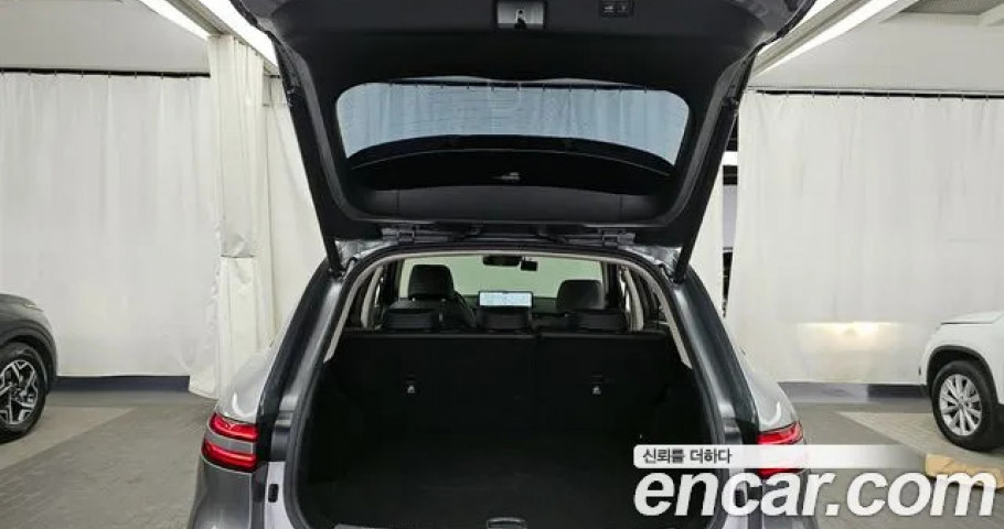 Genesis Gv70 