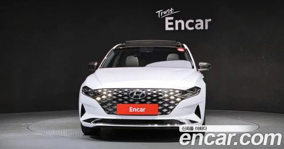 Hyundai Grandeur 