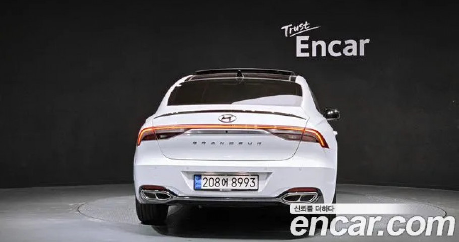 Hyundai Grandeur 