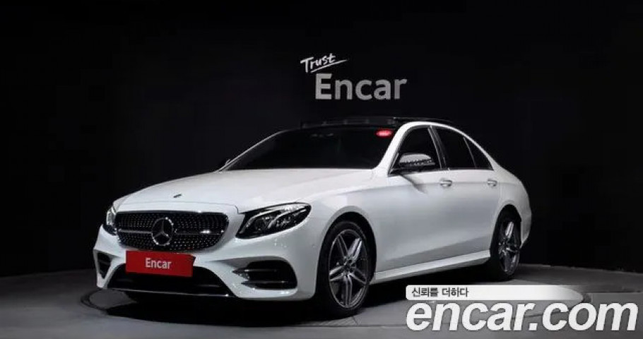 Mercedes-Benz E-Class 