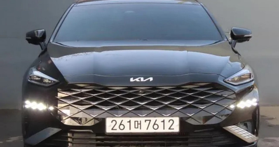 Kia K8 