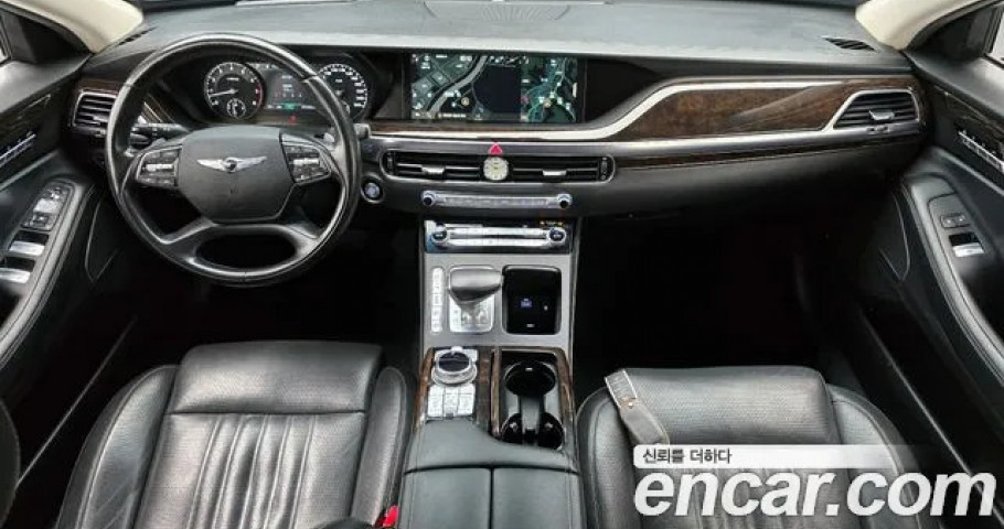 Genesis G90 