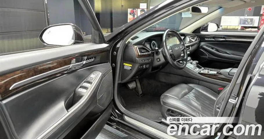 Genesis G90 